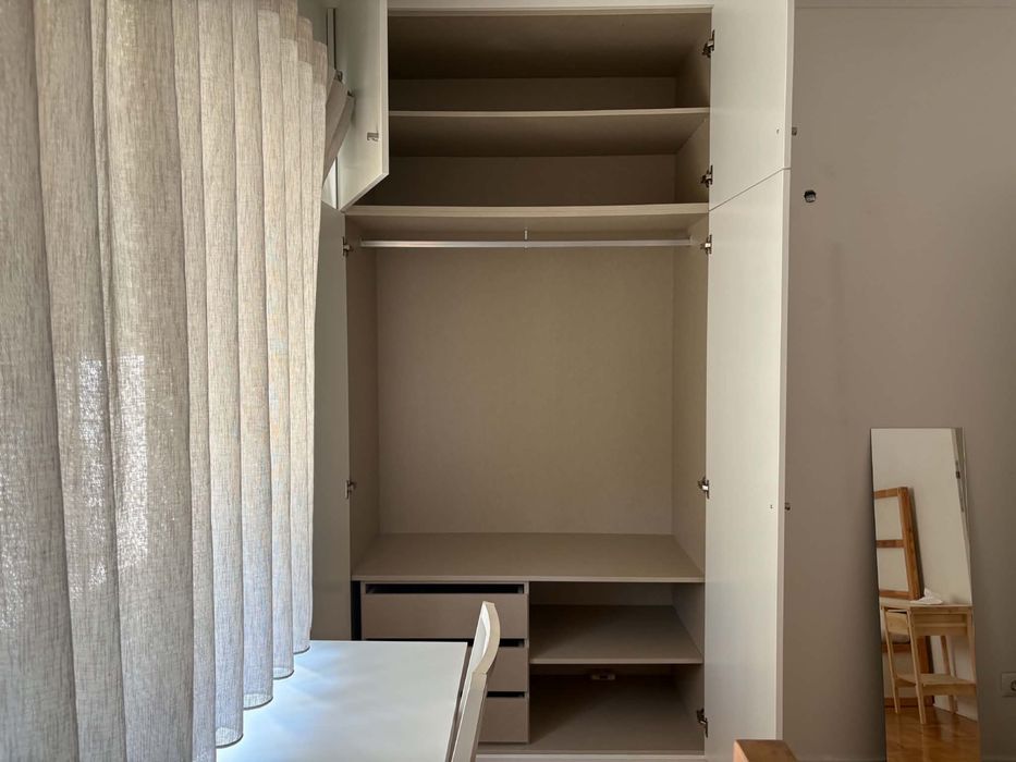 Quarto em apartamento renovado