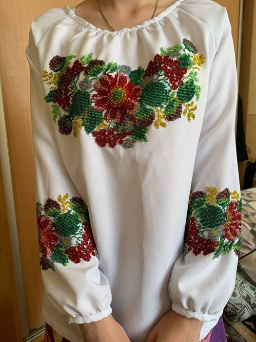 Вишиванка з бісеру