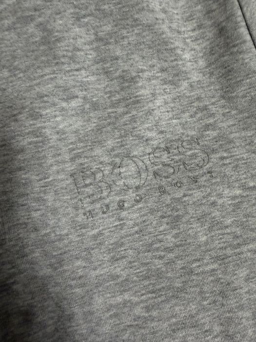 Hugo Boss кофта оригінал