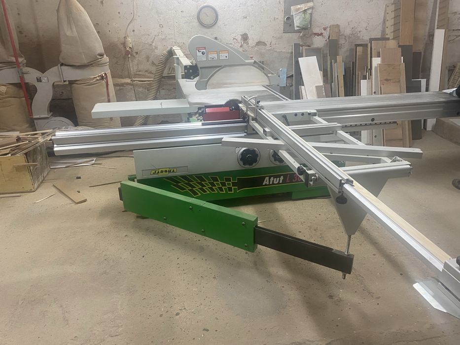 Piła z podcinakiem Jaroma atut L 300 formatówka