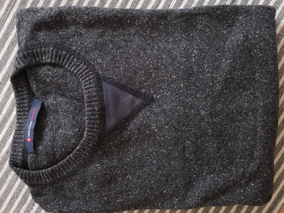 Camisola cinzenta Mike Davis