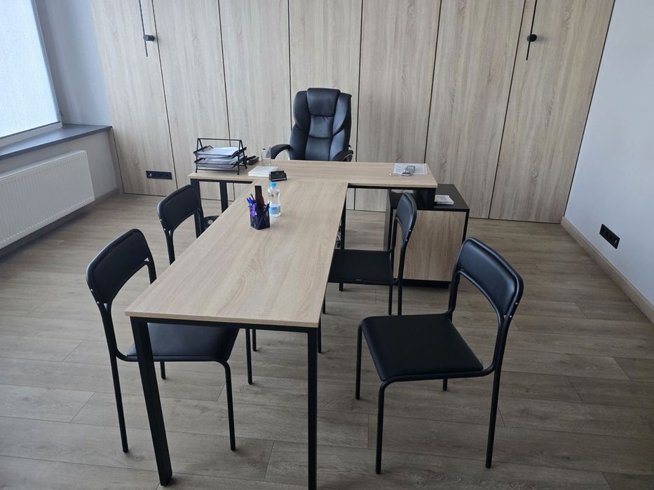 Стіл керівника, стіл для переговорів, стіл для конференцій. Столи Лофт