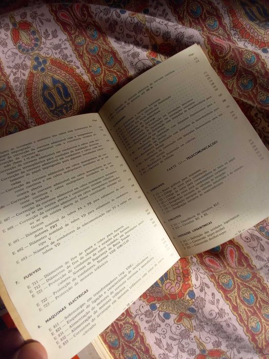 Livro de Tabelas da Cel Cat Engenharias