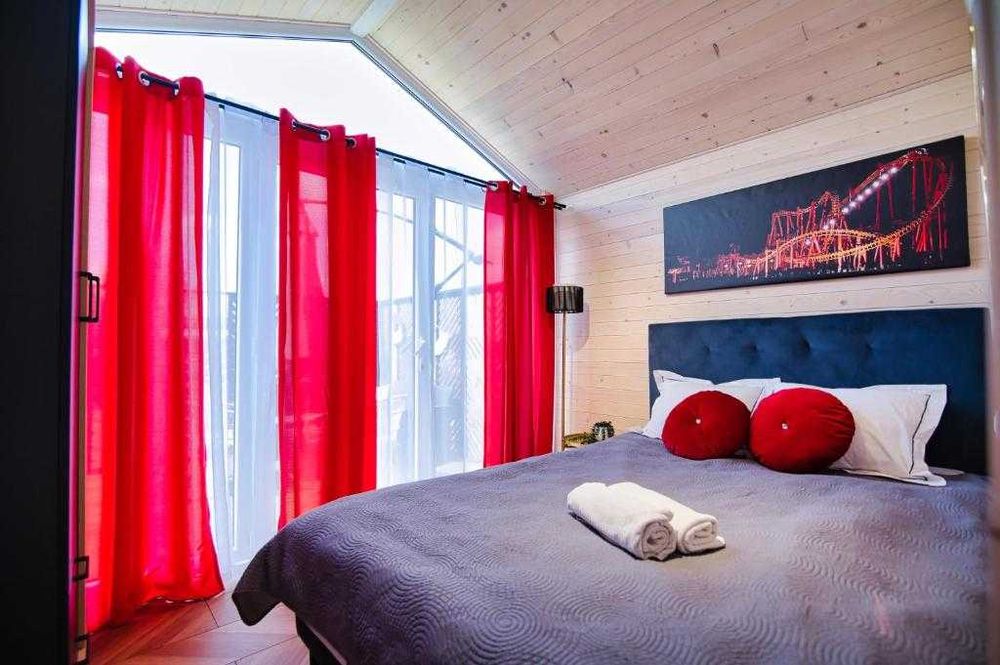 Nocleg w Zatorze: Domek na wynajem - 100m od Energylandii - sauna, jacuzzi, basen