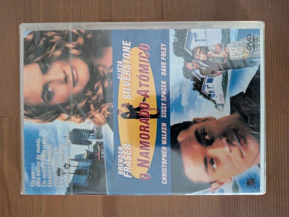 DVD NOVO e SELADO " O Namorado Atómico " 1999