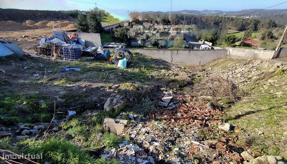 Venda de Lote com 345,9 m2, Fornelo, Vila do Conde — Vila Chã, Porto