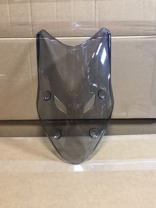 Вітрове скло Bajaj Dominar UG2