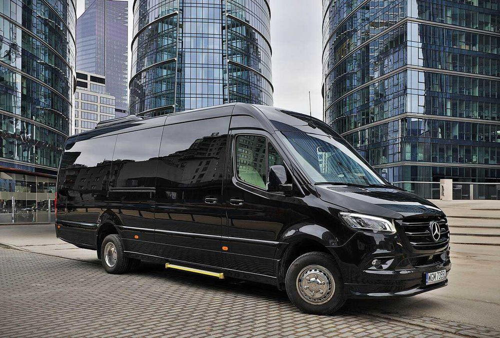 Przewóz osób*Transfery lotniskowe*Пасажирський транспорт*Mercedes E-Class*V-Class*S-Class*Sprinter