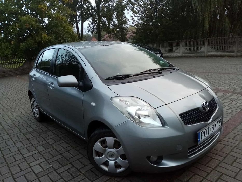 Toyota Yaris 2007 rok