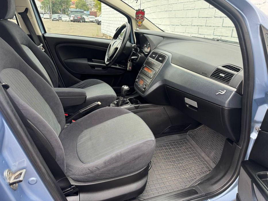 Fiat Punto ,1.3 дизель АКПП