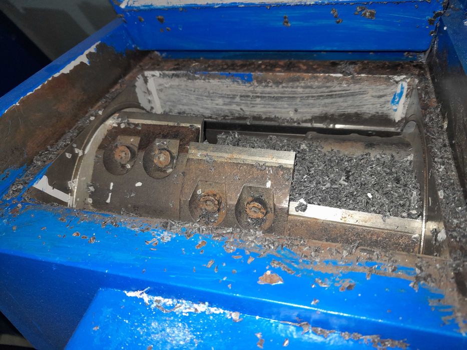 Trituradores plástico cobre cortiça etc.