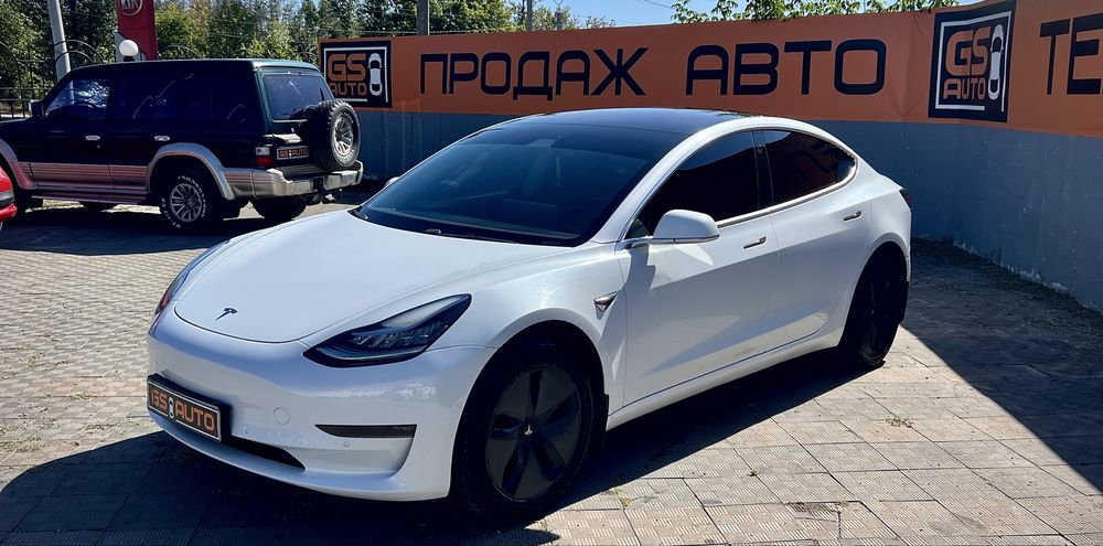 Продам Tesla 3.