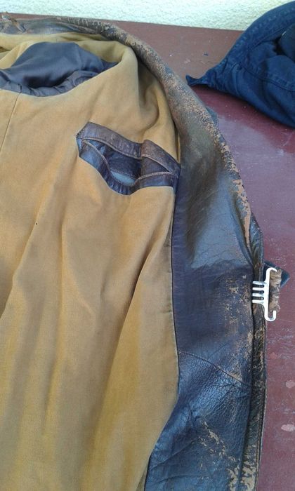 Продаю німецький шкіряний плащ часів другої світової війни