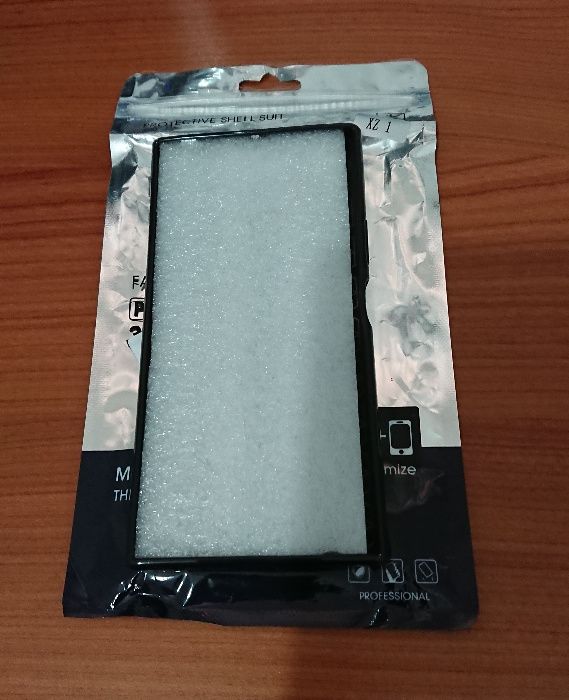 Capas Sony Xperia XZ1