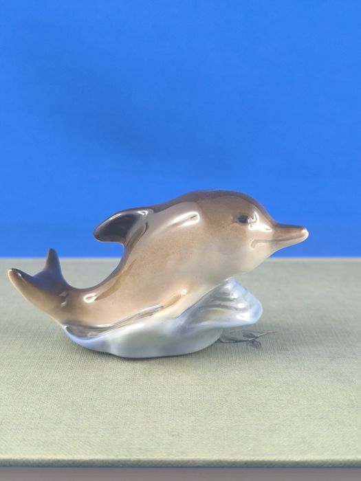Delfin Scitalis Astrachań #porcelana #Rosja #ozdoba