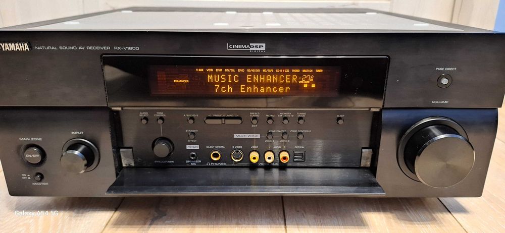 Amplituner YAMAHA RX-V1800 Czarna Idealny Stan !+ Pilot! Okazja ! 100 % Sprawna !