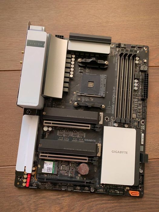 Gigabyte B550 VISION D-P Amd Ryzen 3000-5000
