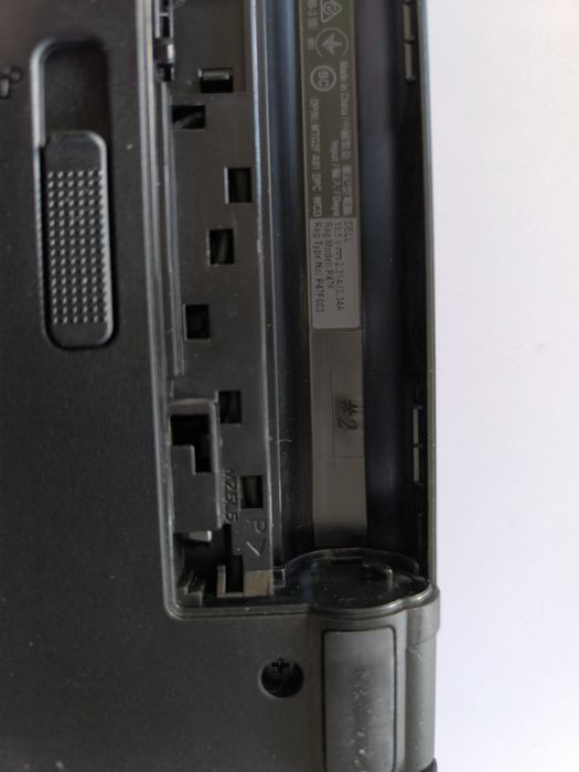 Laptop Dell Inspiron 3552