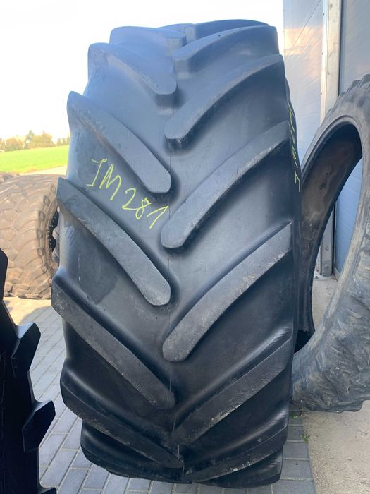 650/65R42 Michelin Multibib  JM876