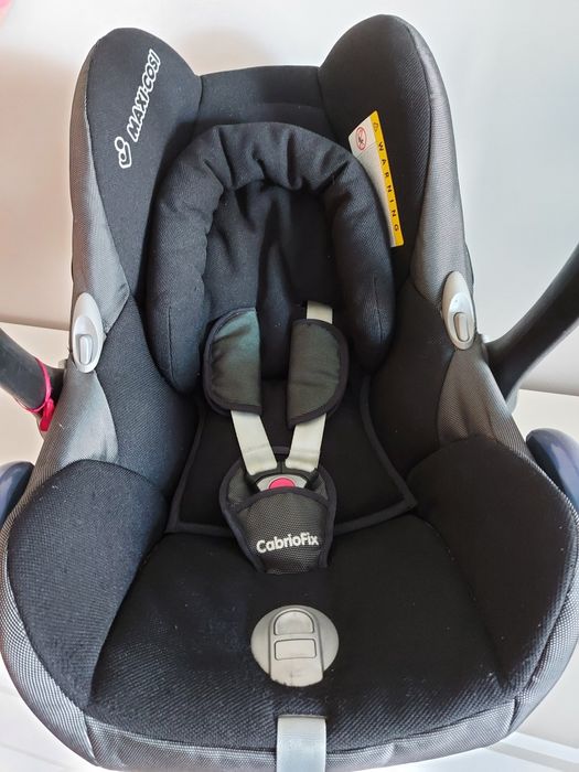 Fotelik nosidełko MaxiCosi Cabriofix