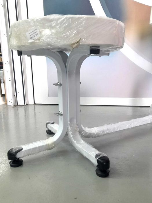 Banquinho de Pedicure Novos