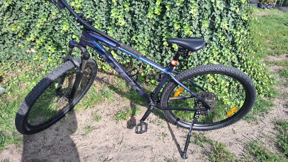 Rower Górski Trek Marlin 5 Gen 3 koła 29  stan jak z salonu