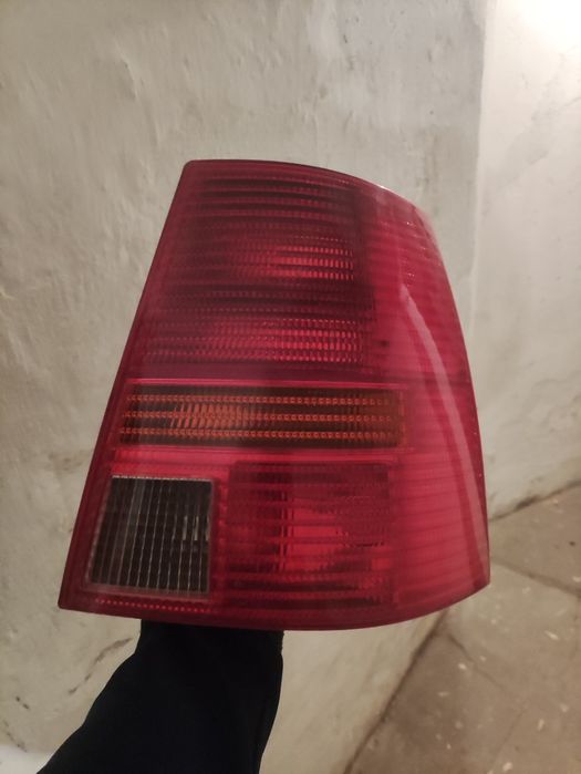 Lampa tylna VW Golf 4