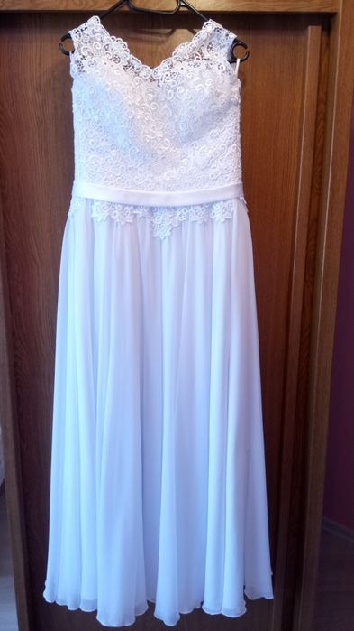 Suknia ślubna, halka, bolerko