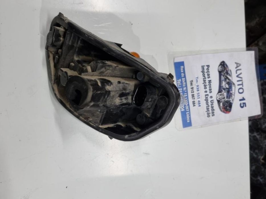 suporte de lâmpadas tras direito Seat Ibiza 6j5
