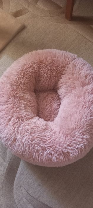 Лежанка  для котиків або собачок