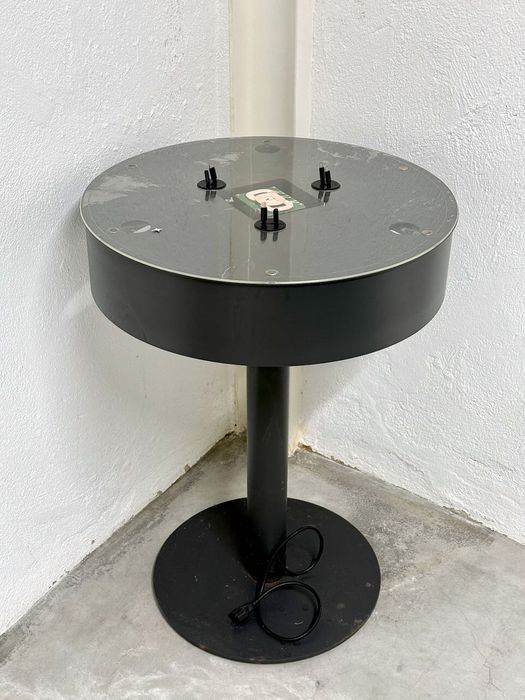 Charging Desk444366552114155520
