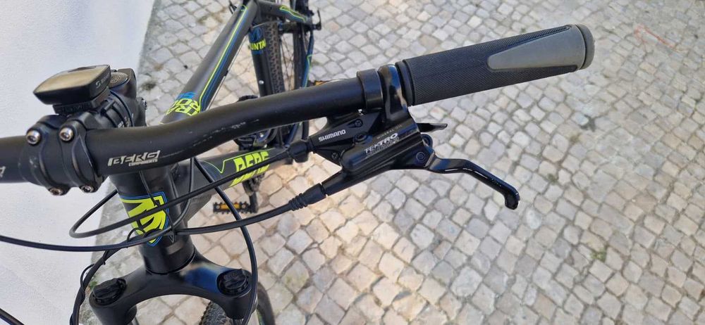 Bicicleta BERG Trailrock 50 rodas 27.5" Tamanho M em excelente estado