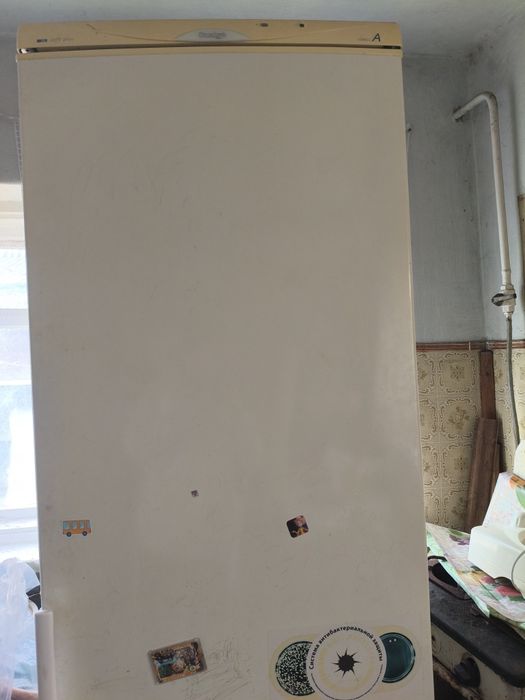 Холодильник  на запчастини