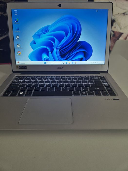 Laptop Acer Swift - stan idealny