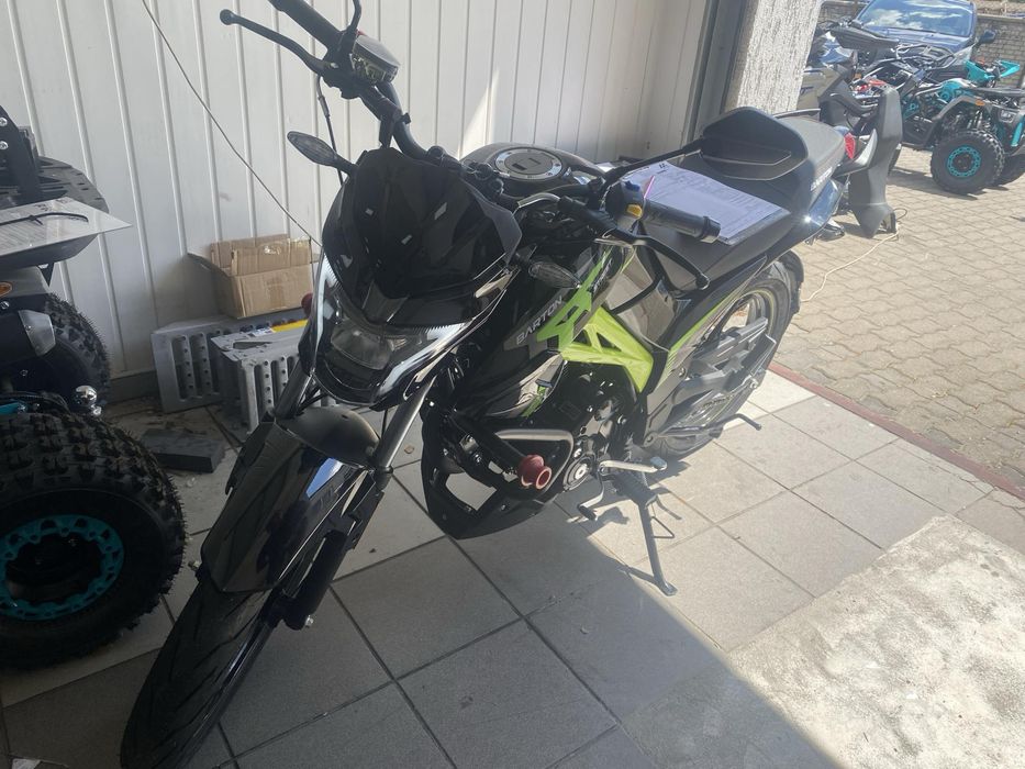 Barton Street R praktycznie nowy