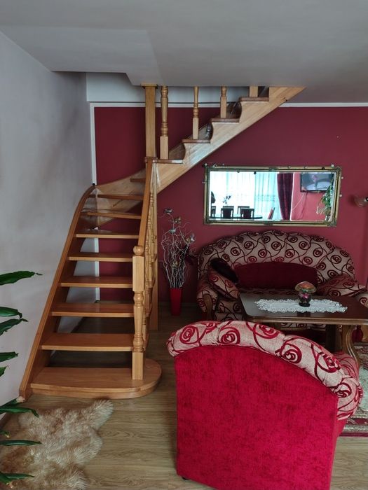 Dom na działce 10 arowej