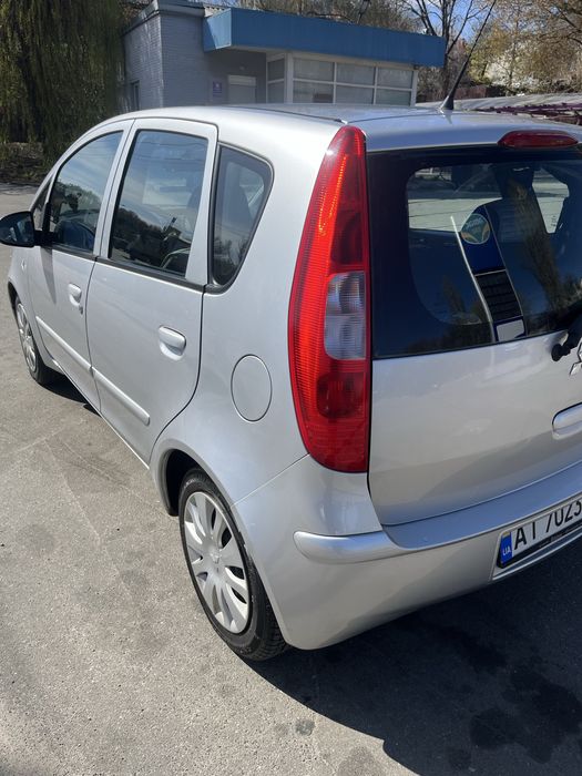 Продам Mitsubishi kolt автомат