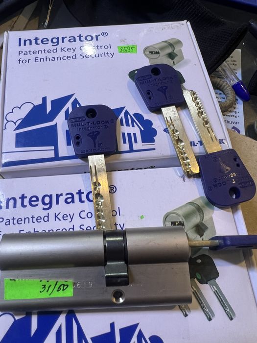 серцевина до замка MUL-T-LOCK