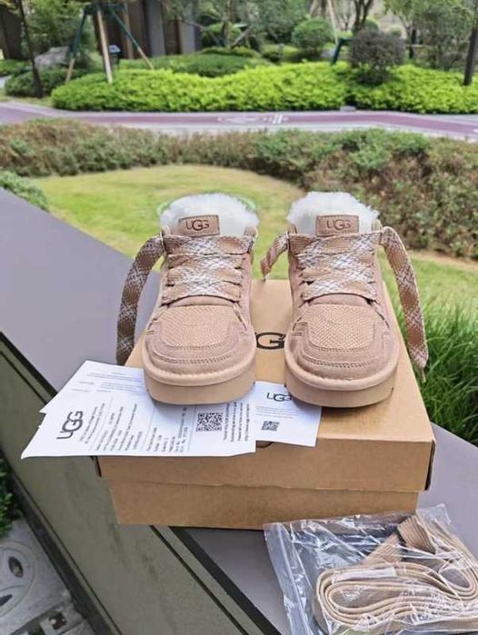 Buty śnieżne Ugg Lowmel R.37