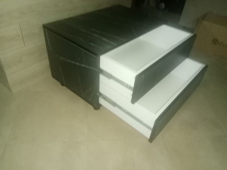 Тумба на дві шухляди