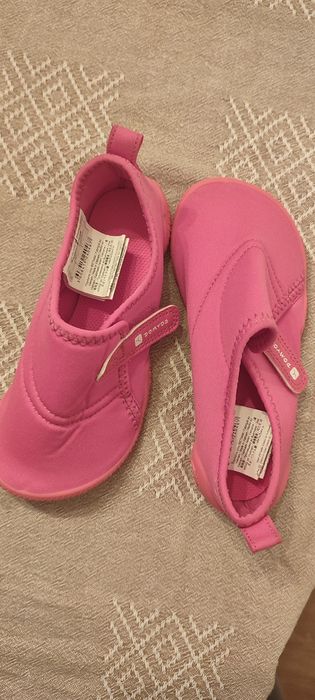 Chinelos calçado aquático novo