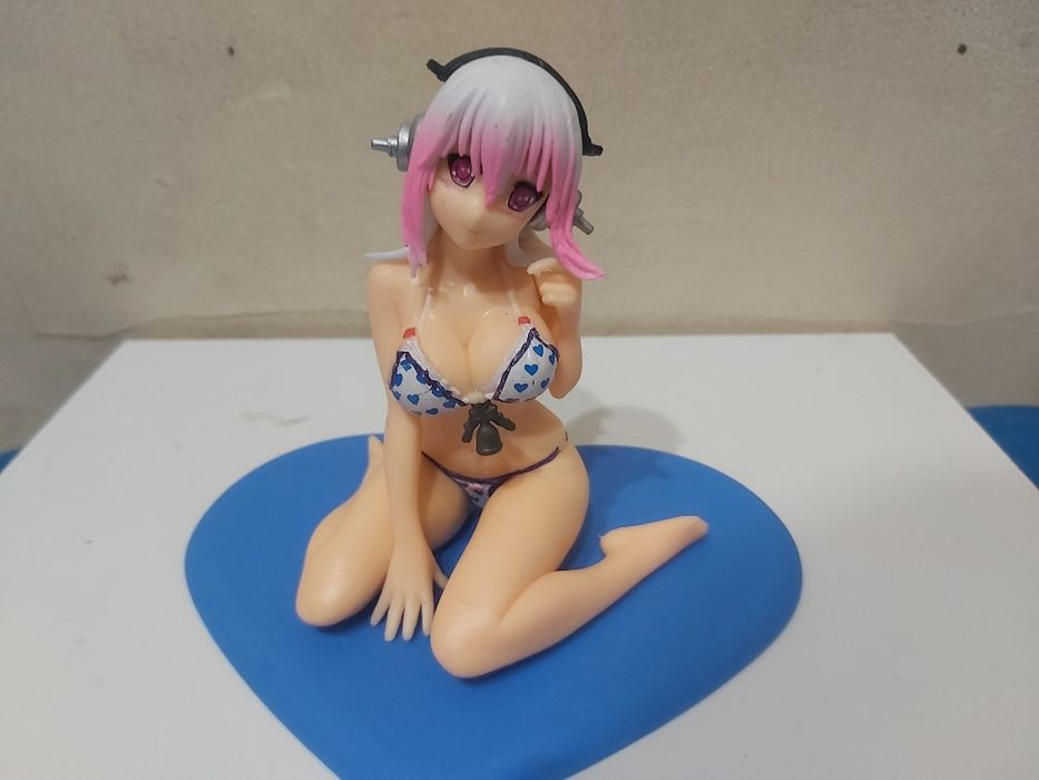 Figurka anime sonico bikini niebieska