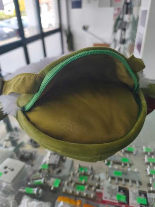 Mochila de Peluche Yoda Star Wars 24x26cm