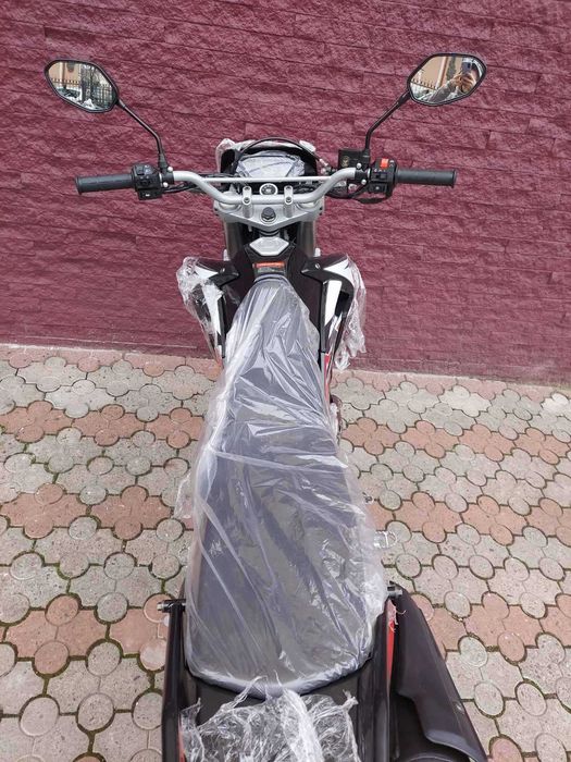 Мотоцикл LONCIN SX2 LX250GY-3K
