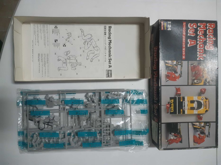 Hasegawa Racing Mechanic Set A 1/24
