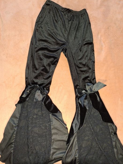 Штаны в стиле готика