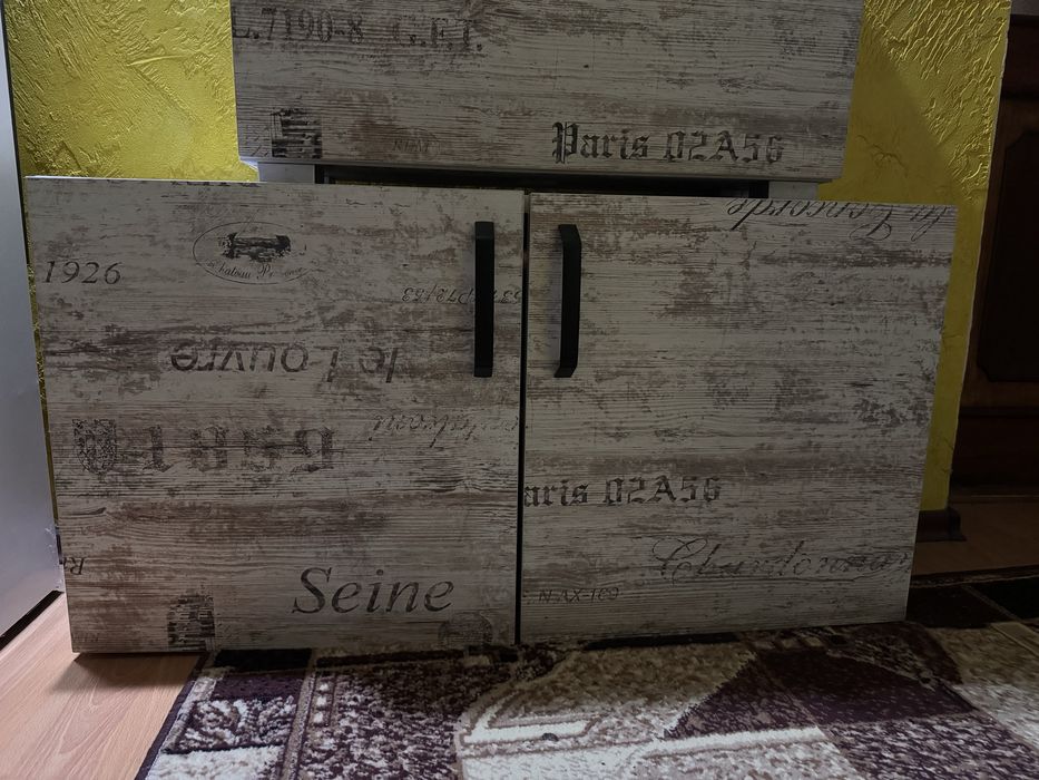 Шкафчик / тумба