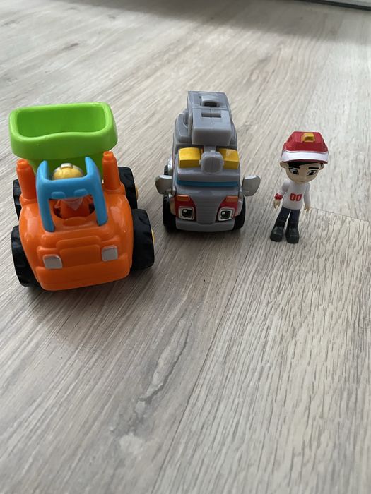 Машинки-роботи, машинка інерційна