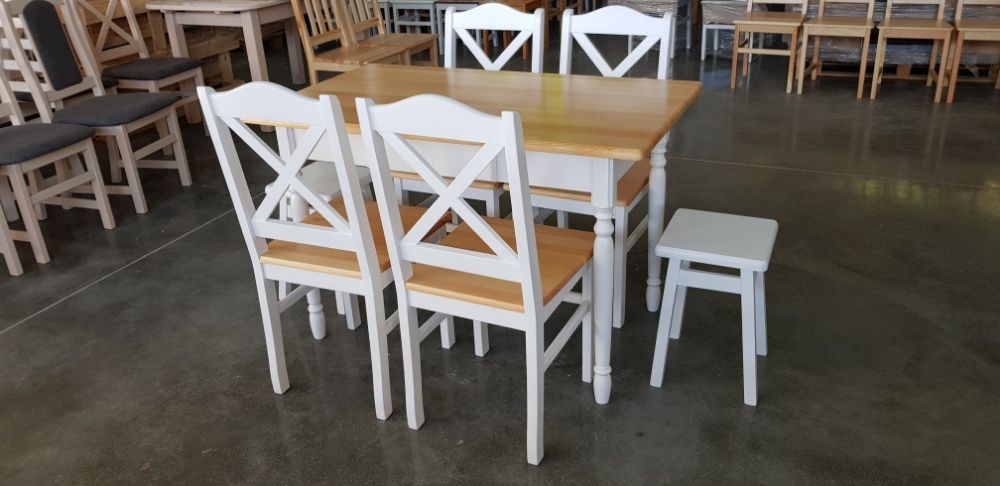 Zestaw 4 krzesła+ stół do restauracji baru jadalni  Producent promocja