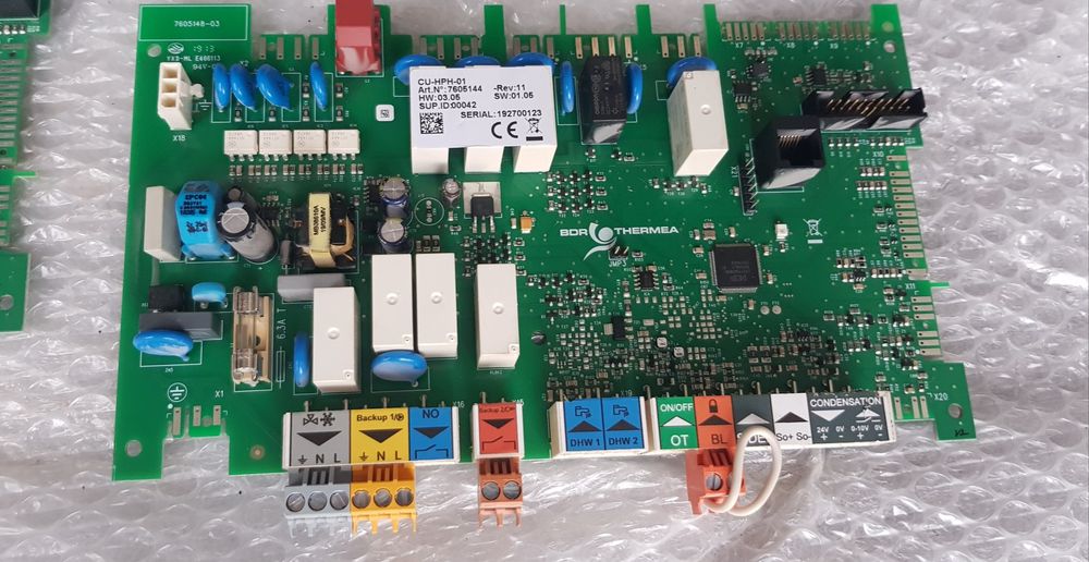 Płyta główna sterownika BDR Thermea CU-HPH-01 7‌6‌0‌5‌1‌4‌4 NOWE